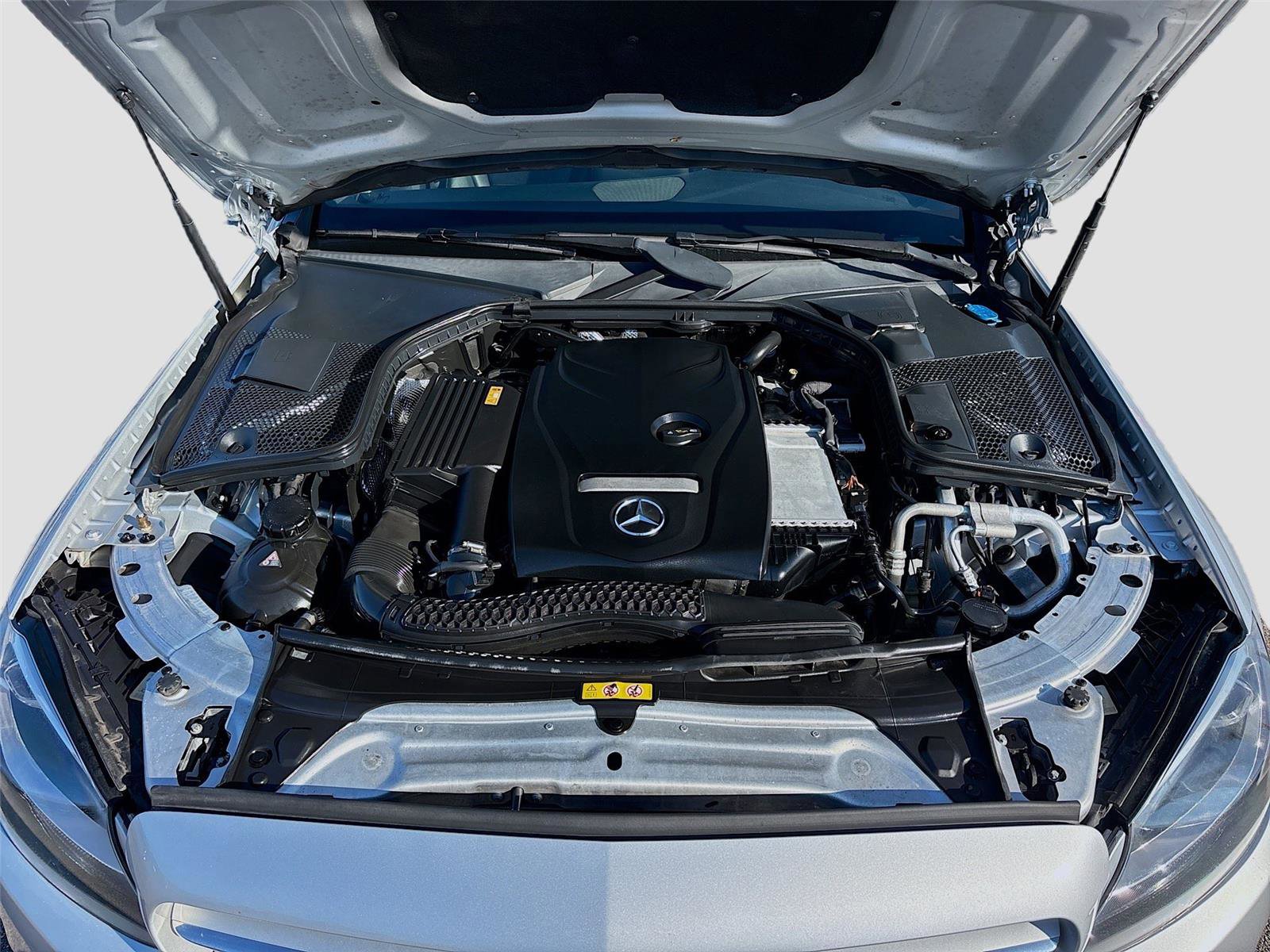 Used 2018 Mercedes-Benz C 300 Sedan image 31