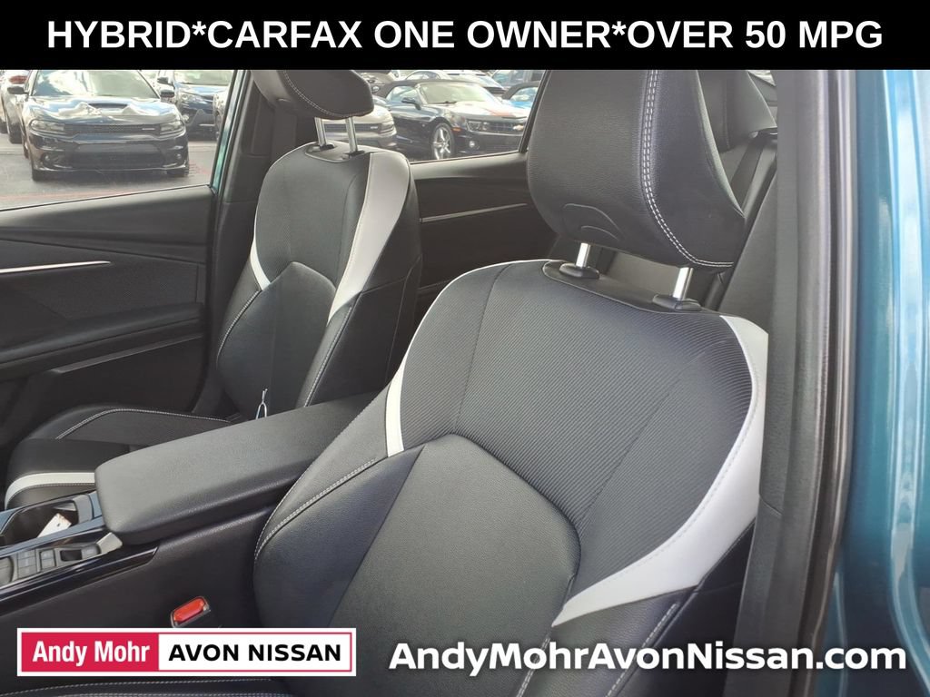 Used 2025 Toyota Camry SE FWD image 17