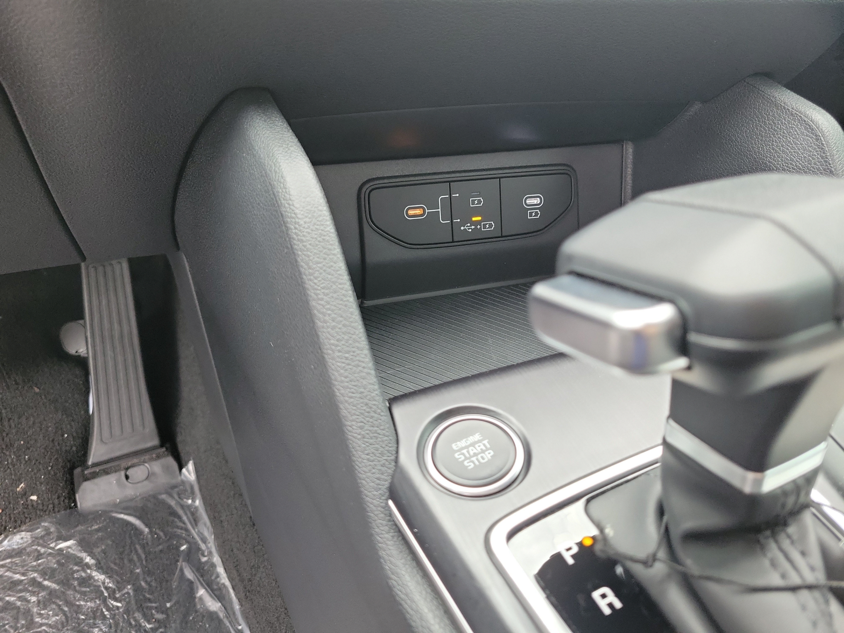 New 2026 Kia Sportage LX FWD image 19