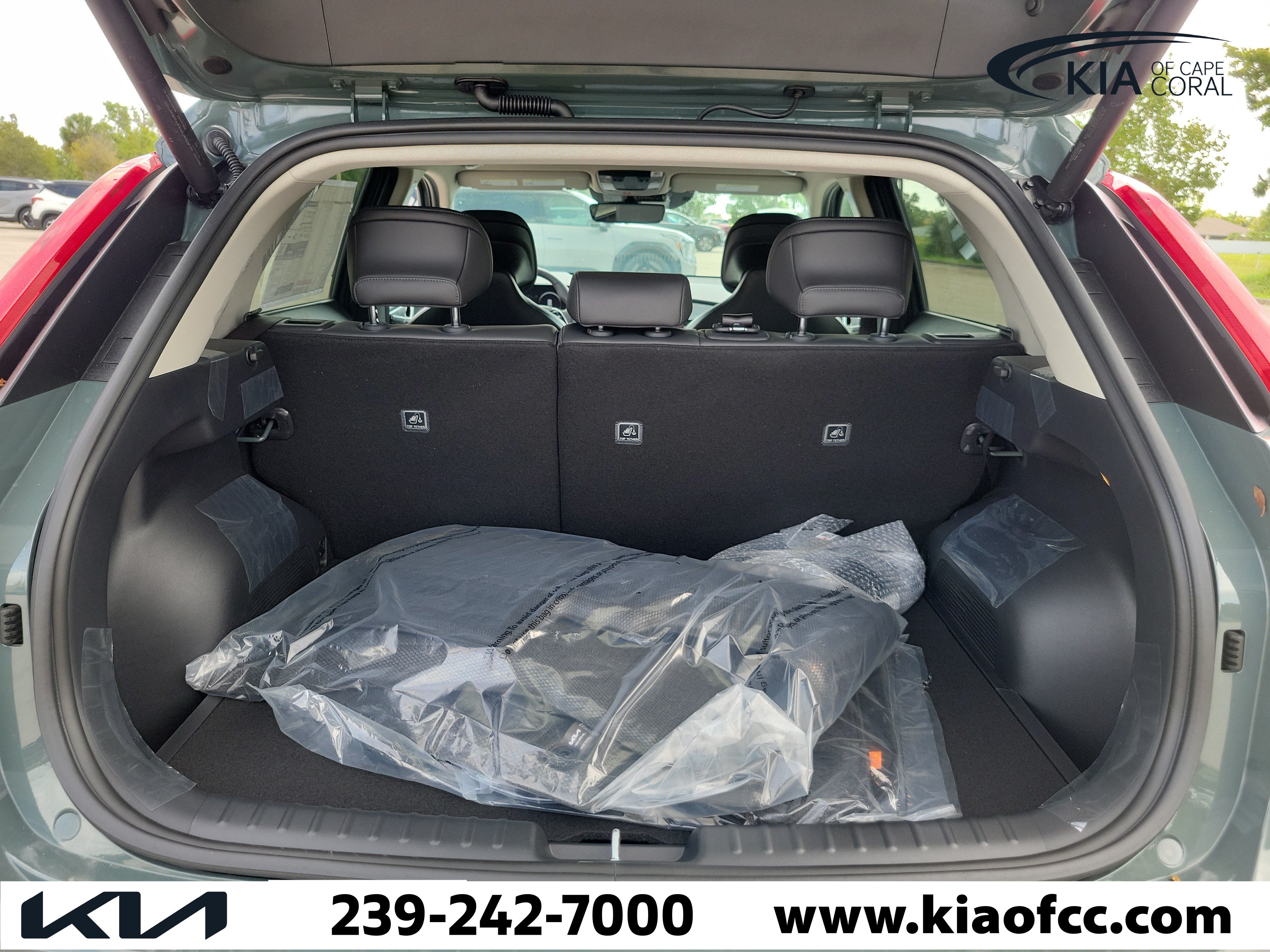 New 2026 Kia Niro Wind FWD image 10
