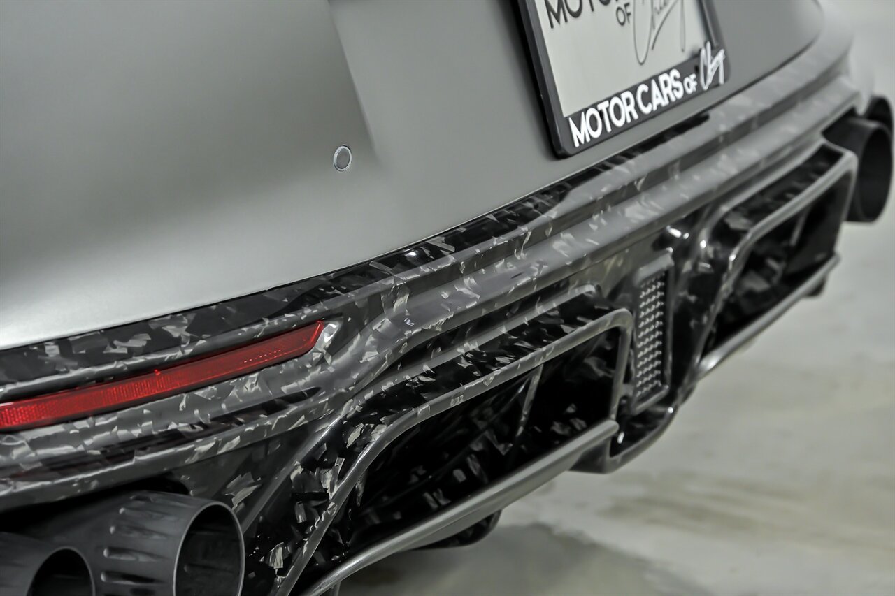 Used 2021 Ferrari 812 GTS RWD image 23