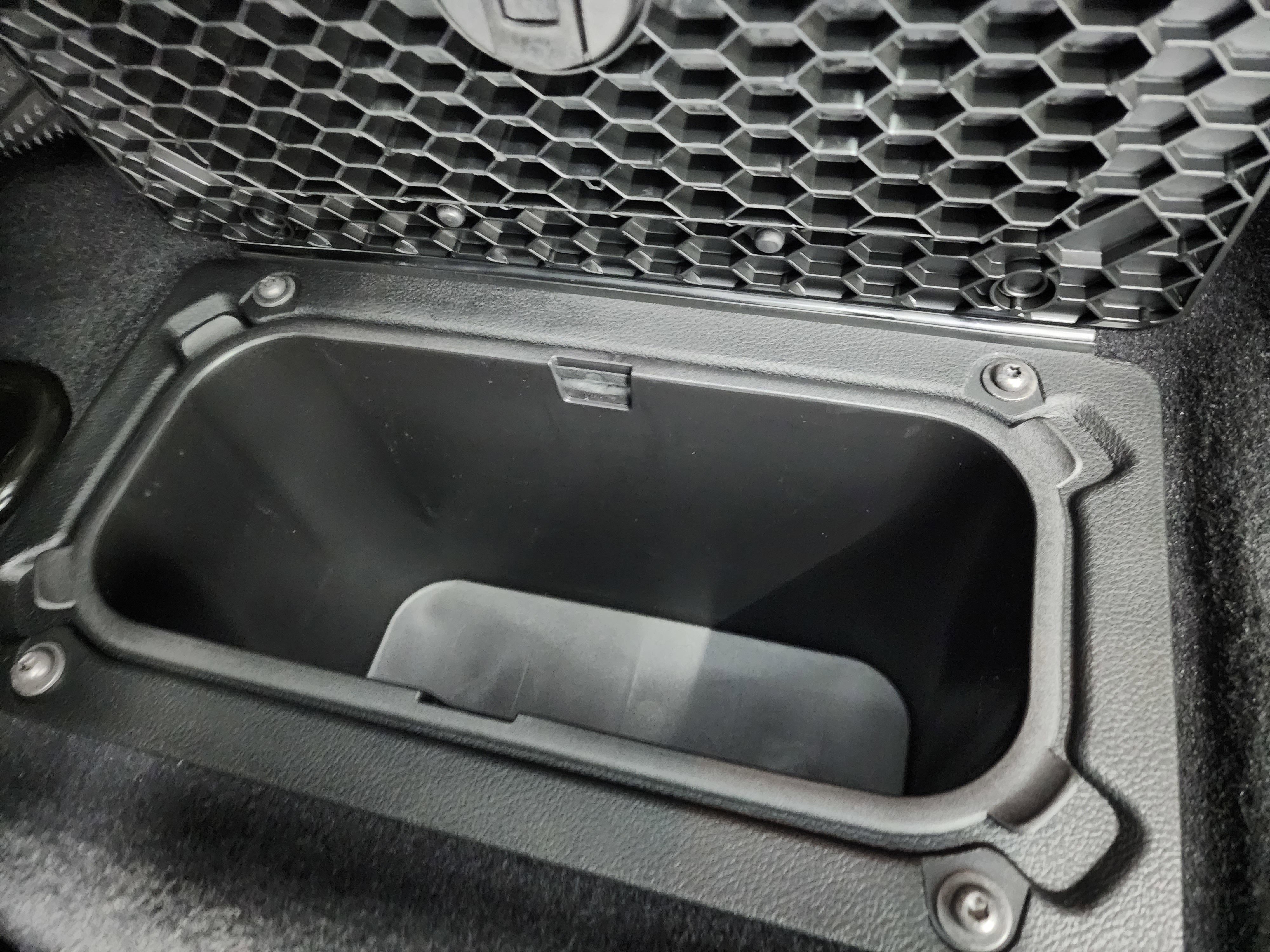 Used 2024 RAM 3500 Big Horn w/ Sport Appearance Package image 41