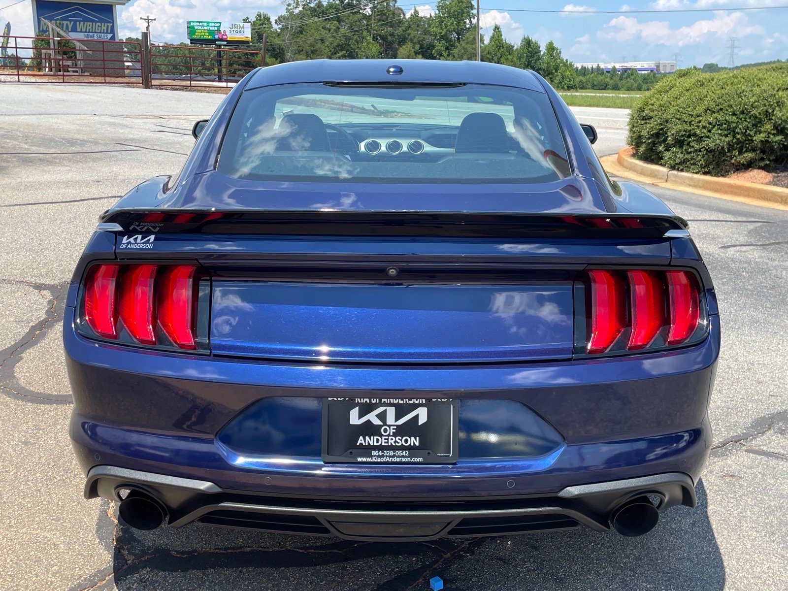 Used 2019 Ford Mustang Premium w/ Equipment Group 201A RWD image 5