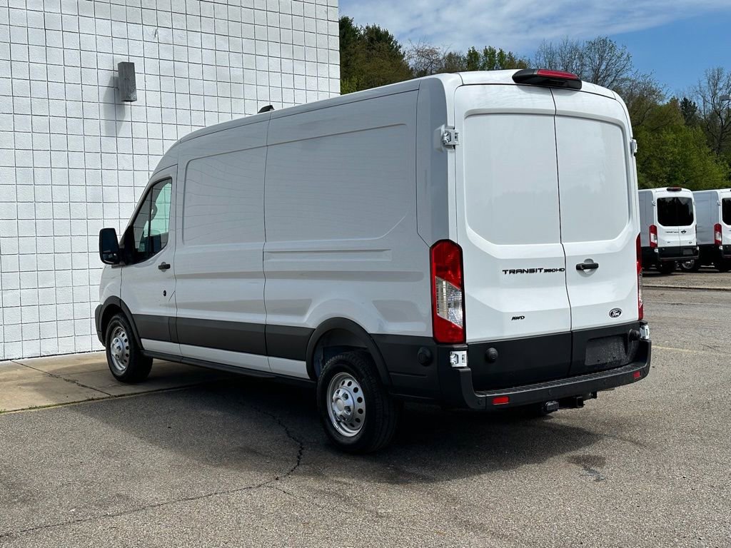 New 2026 Ford Transit 350 148 Medium Roof AWD w/ Load Area Protection Package image 30
