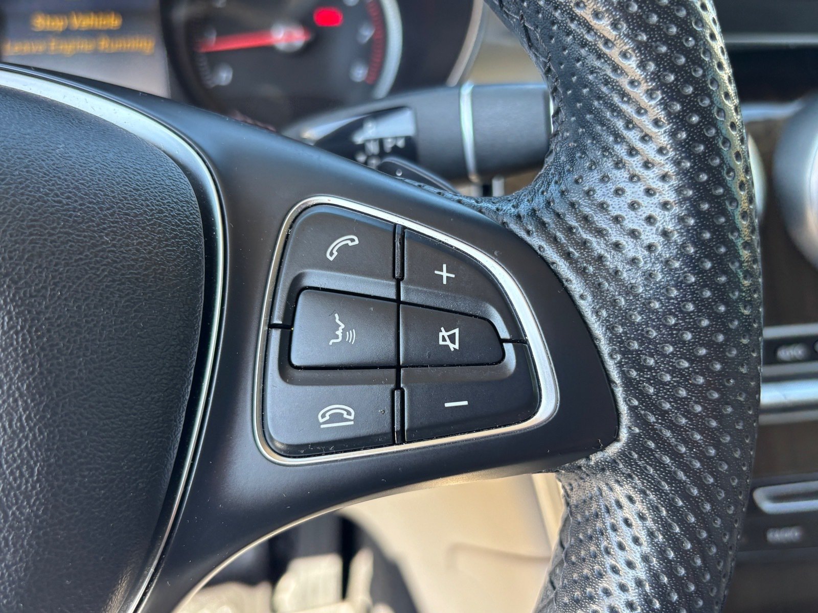 Used 2019 Mercedes-Benz GLC 300 image 23