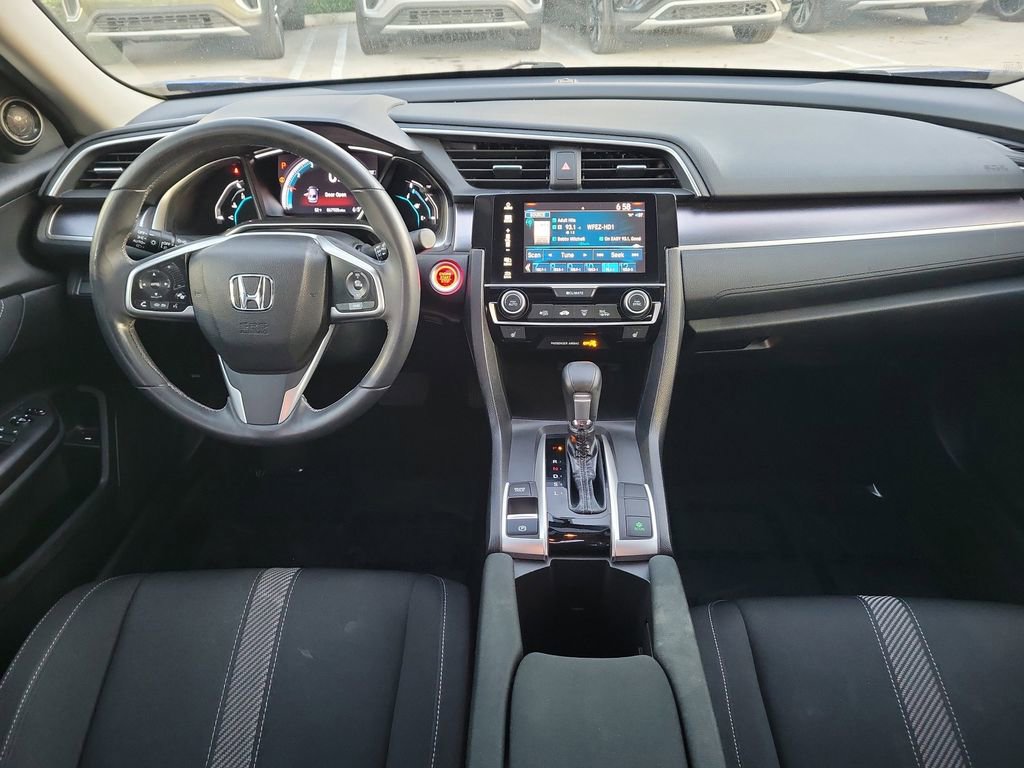 Used 2018 Honda Civic EX-T image 9