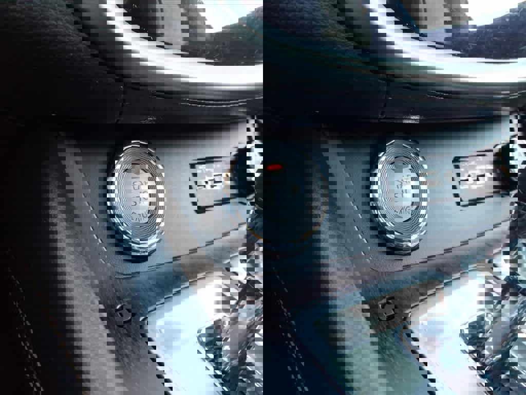 Certified 2023 Nissan Murano Platinum w/ Cargo Package image 23