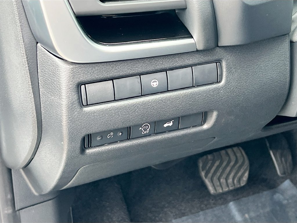 New 2026 Nissan Rogue SV AWD/4WD image 10