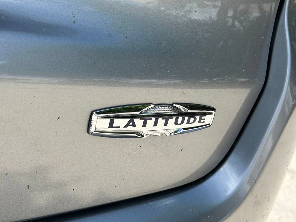 Certified 2020 Jeep Compass Latitude FWD image 34