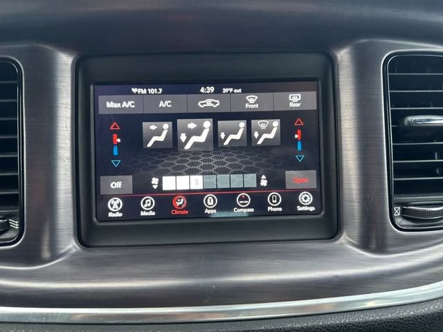 Used 2018 Dodge Charger SXT w/ Blacktop Package image 18