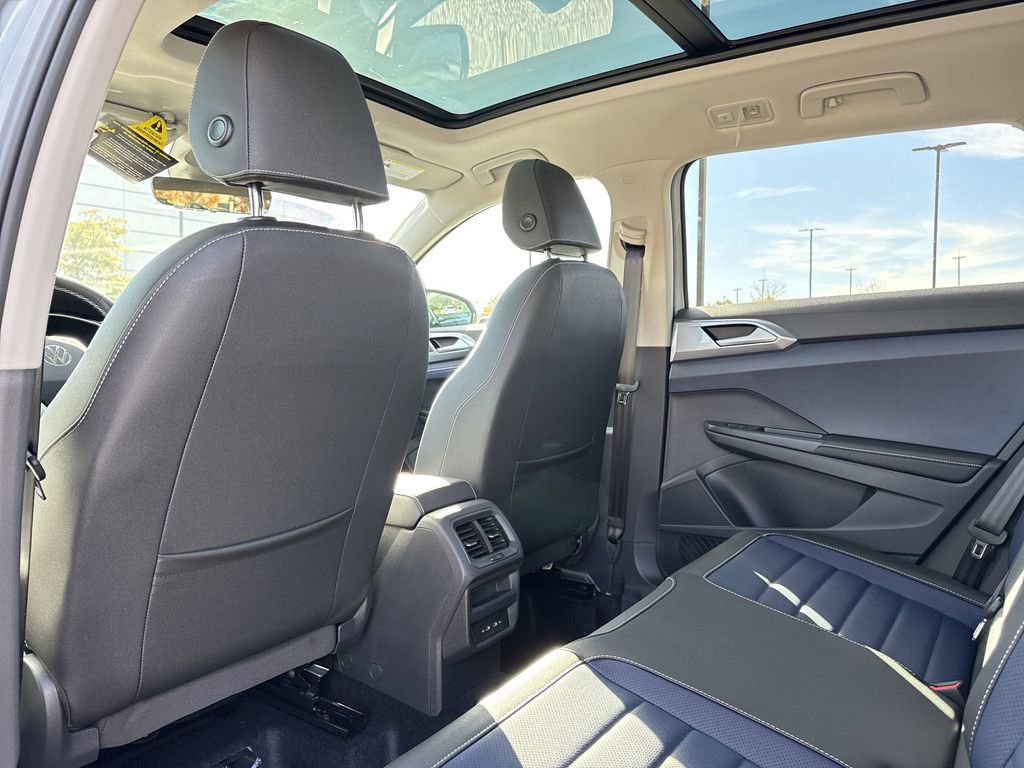 New 2026 Volkswagen Taos SEL image 13