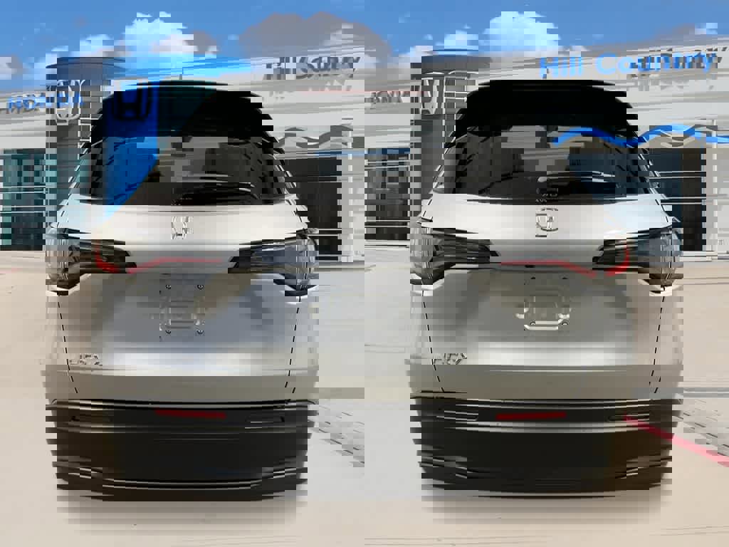 New 2026 Honda HR-V LX image 4