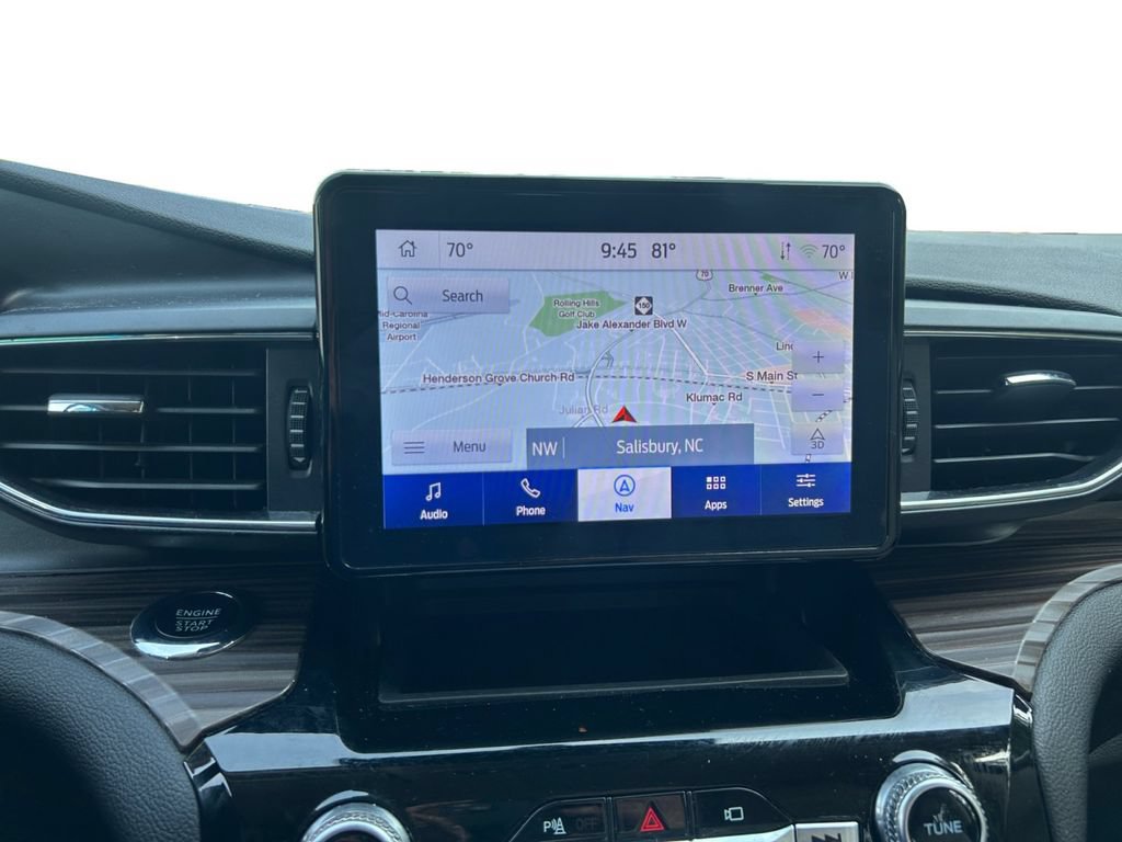 Used 2023 Ford Explorer Limited w/ Equipment Group 301A RWD image 12