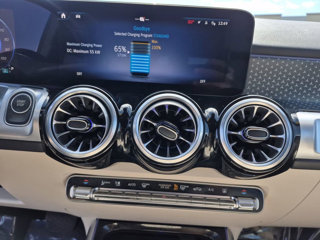 Used 2024 Mercedes-Benz EQB 300 300 image 8