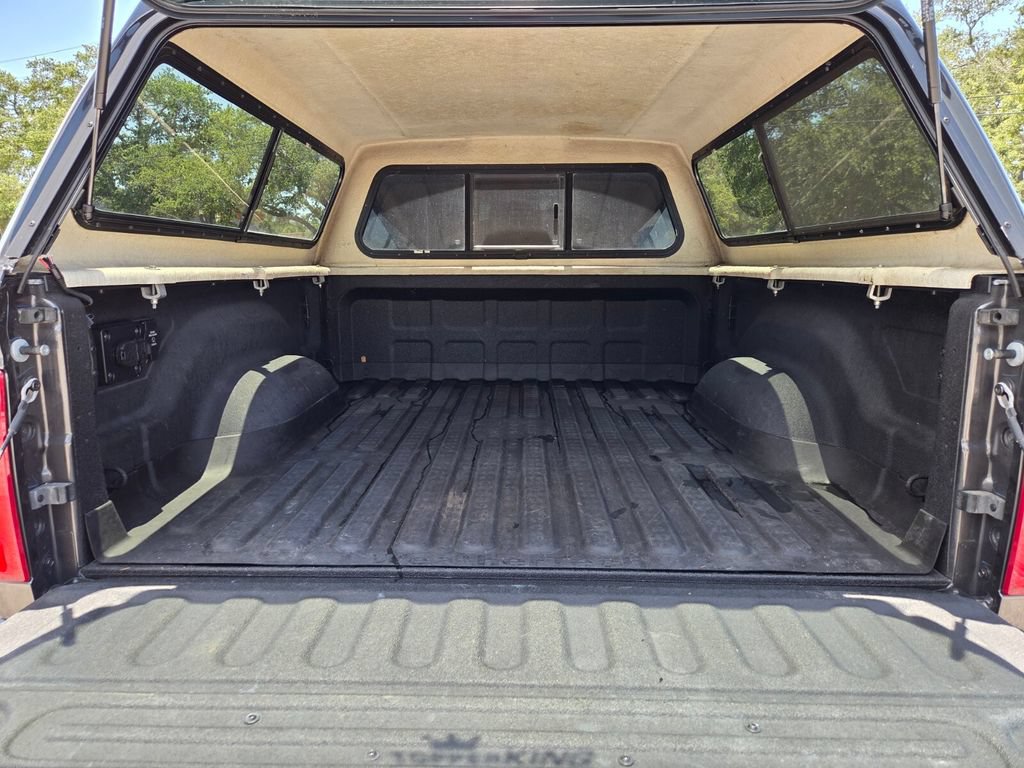 Used 2024 RAM 2500 Laramie AWD/4WD image 9