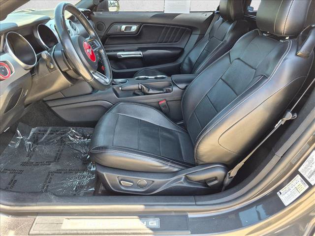Used 2018 Ford Mustang Premium RWD image 15