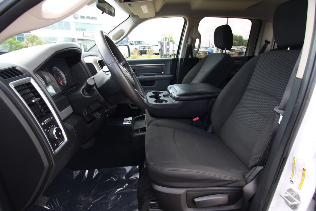 Used 2020 RAM 1500 Classic Warlock RWD image 6