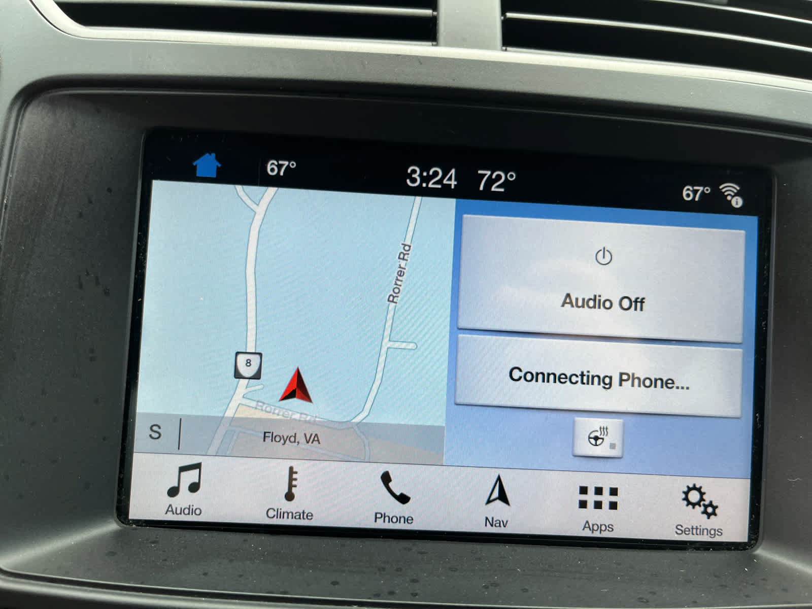 Used 2018 Ford Explorer XLT w/ Equipment Group 201A AWD/4WD image 15