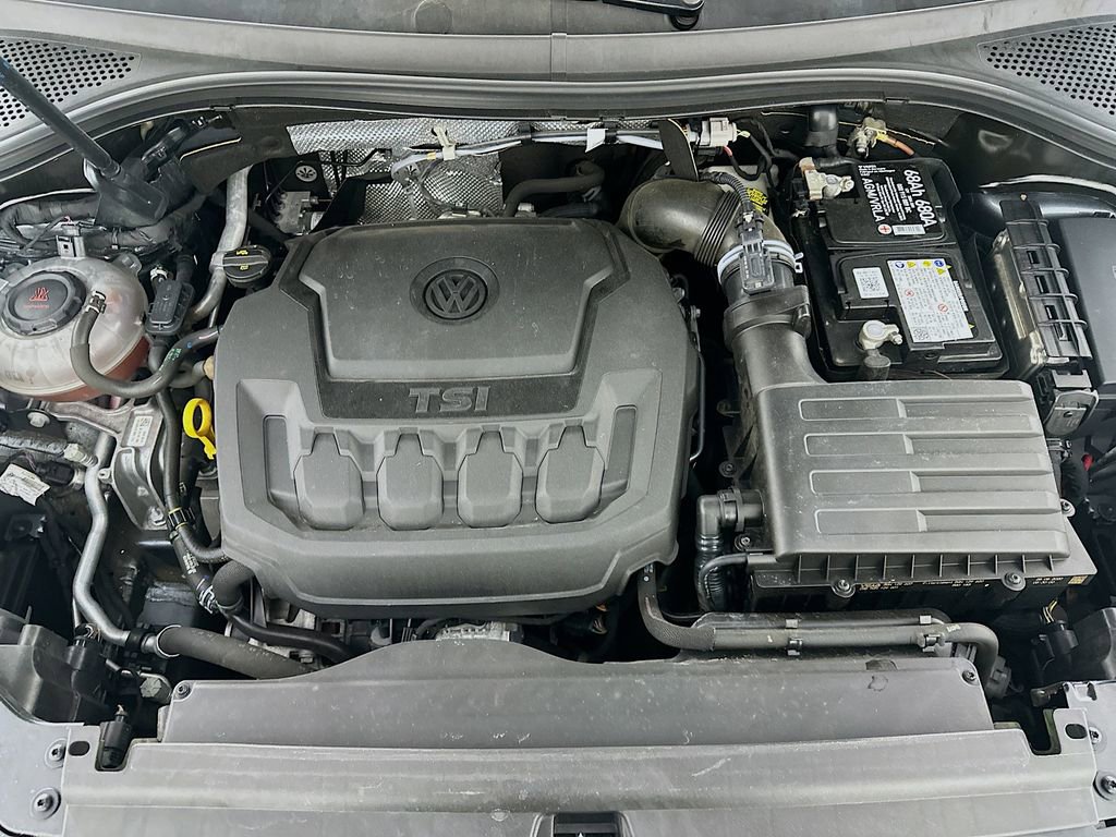 Used 2020 Volkswagen Tiguan SE R-Line w/ 3rd Row Seat Package AWD/4WD image 31