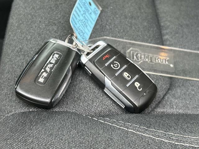 Used 2019 RAM 1500 Big Horn image 10