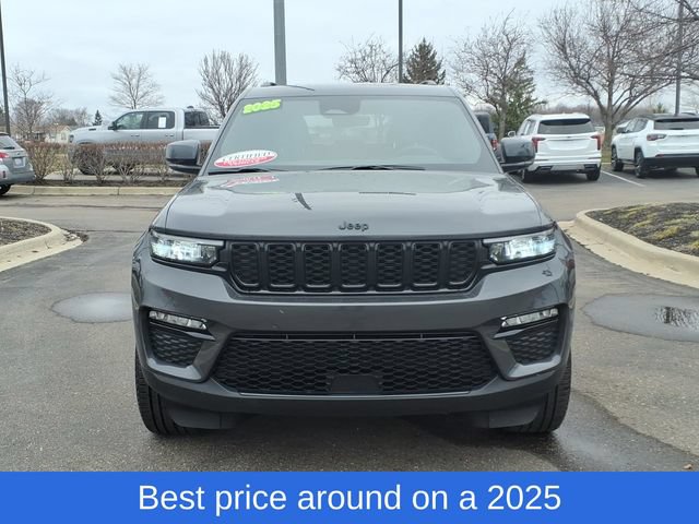 Used 2025 Jeep Grand Cherokee Limited w/ Black Appearance Package RWD image 2