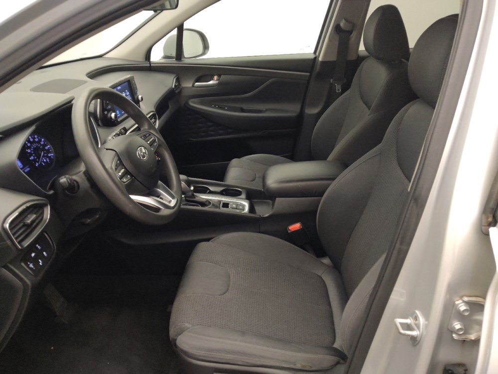 Used 2019 Hyundai Santa Fe SE image 17