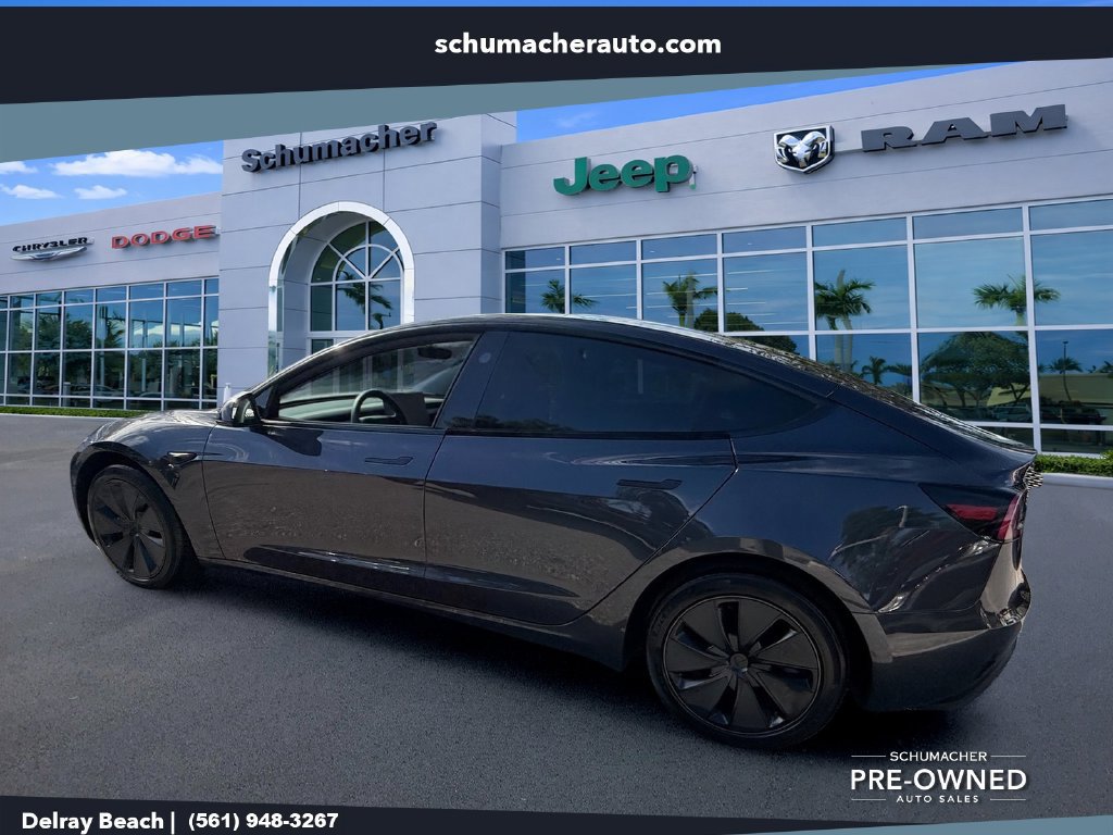 Used 2025 Tesla Model 3 RWD image 5