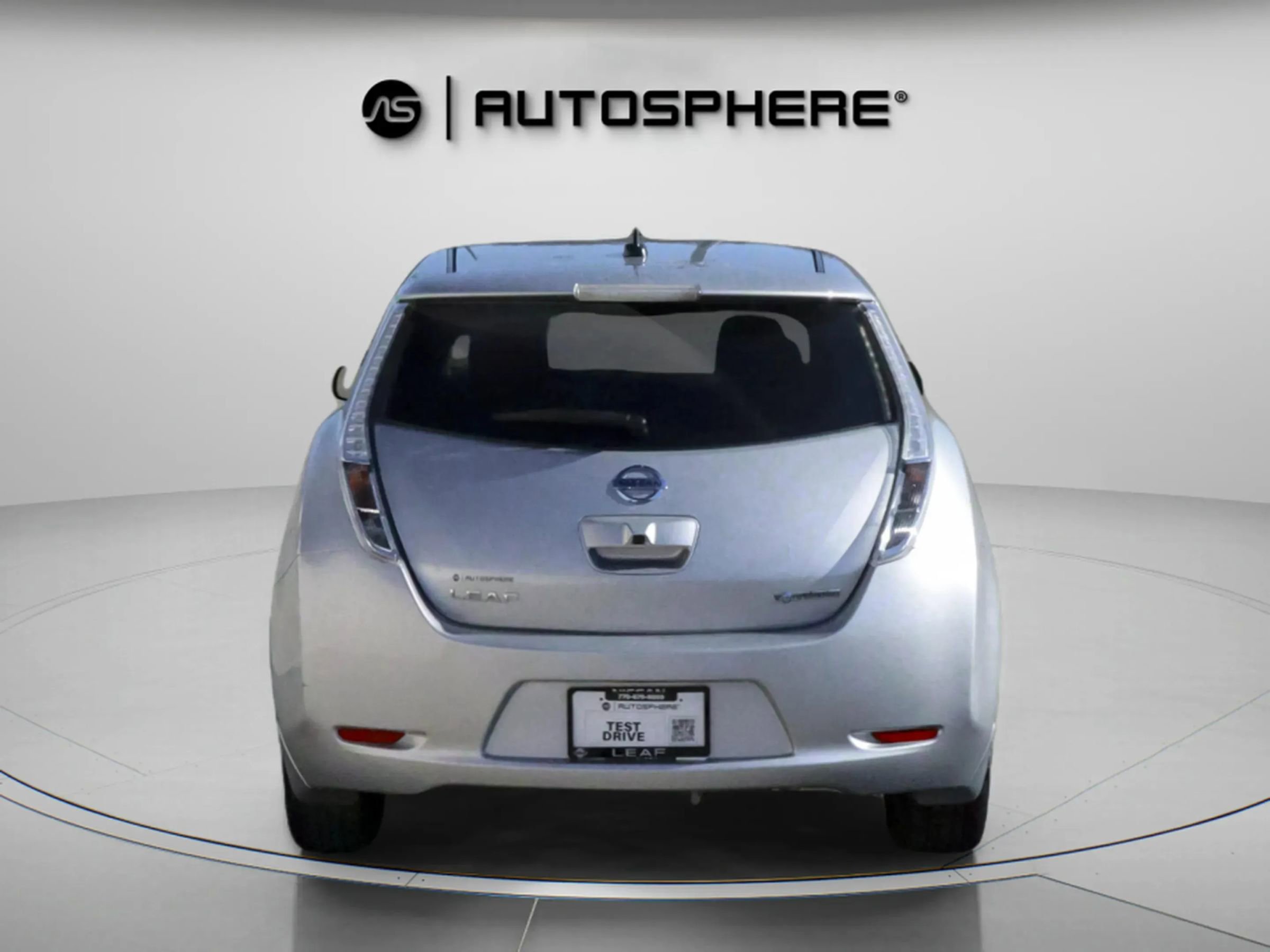 Used 2015 Nissan Leaf S image 8