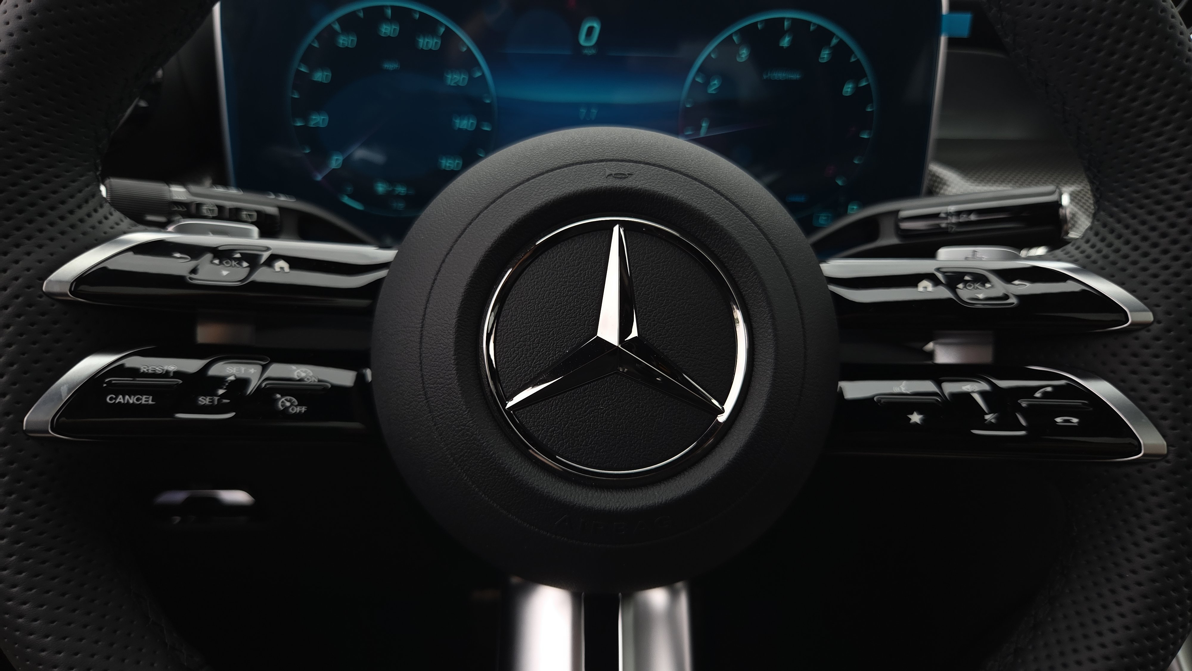 New 2026 Mercedes-Benz GLC 300 image 15