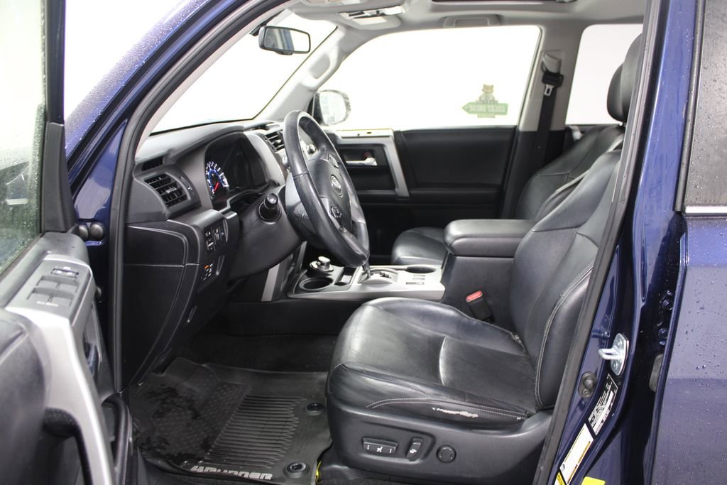 Used 2016 Toyota 4Runner Limited image 23