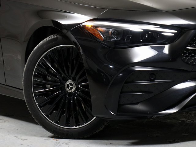 Certified 2024 Mercedes-Benz CLE 450 4MATIC Cabriolet image 3