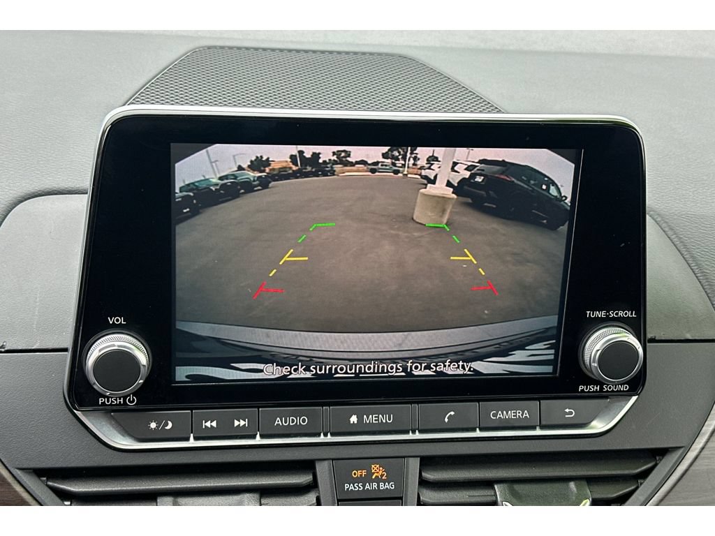 Used 2024 Nissan Altima 2.5 SV FWD image 20