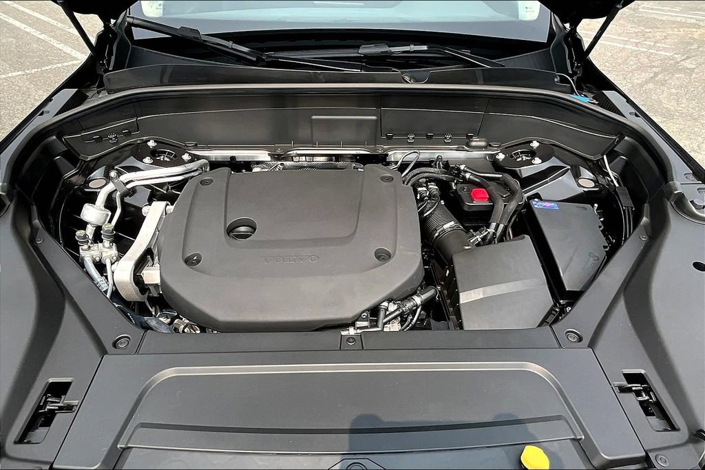 New 2026 Volvo XC90 B6 Plus AWD/4WD image 11
