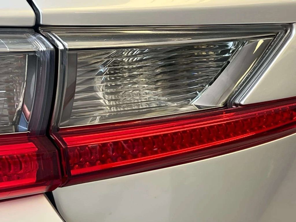 Used 2017 Lexus RC F w/ Premium Package image 31