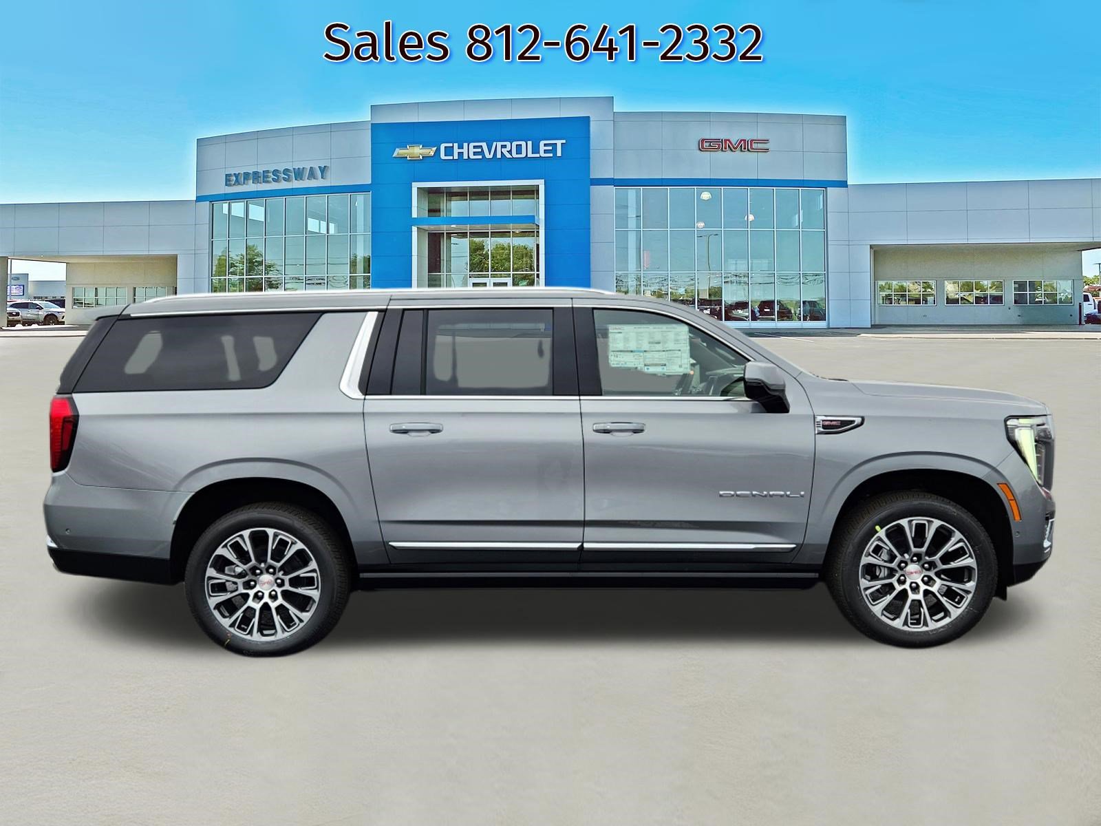 New 2026 GMC Yukon XL Denali w/ Denali Reserve Package image 5