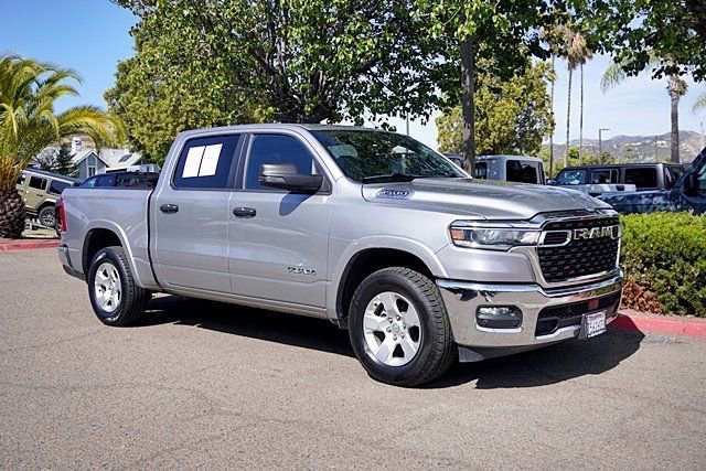 Used 2025 RAM 1500 Big Horn AWD/4WD image 6