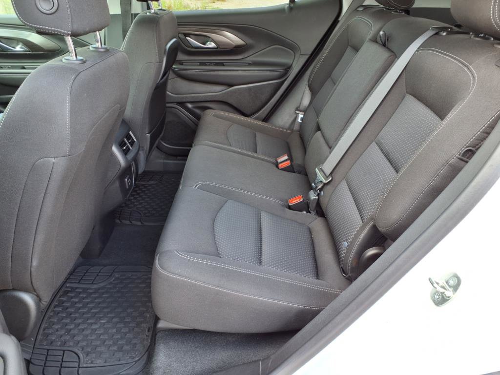 Used 2023 GMC Terrain SLE w/ Driver Convenience Package AWD/4WD image 26