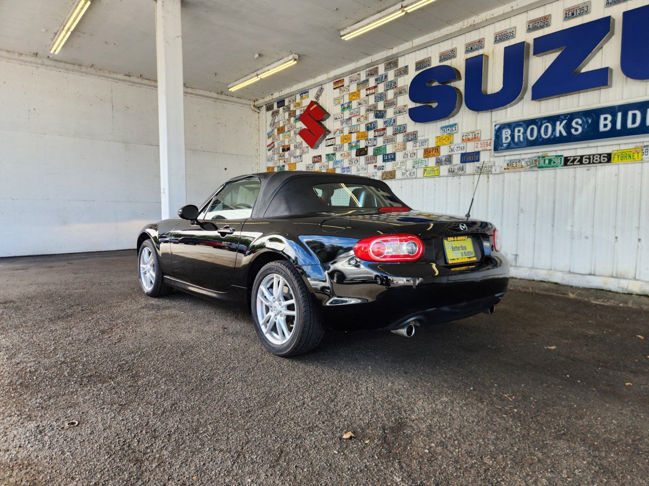 Used 2012 MAZDA MX-5 Miata Sport RWD image 5