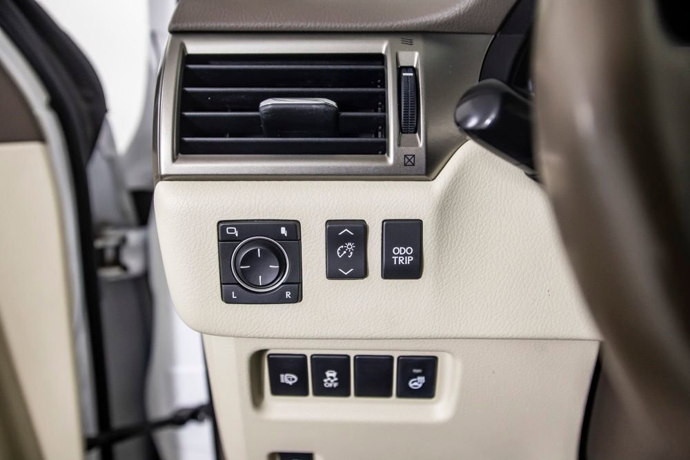 Used 2016 Lexus GX 460 Luxury image 37