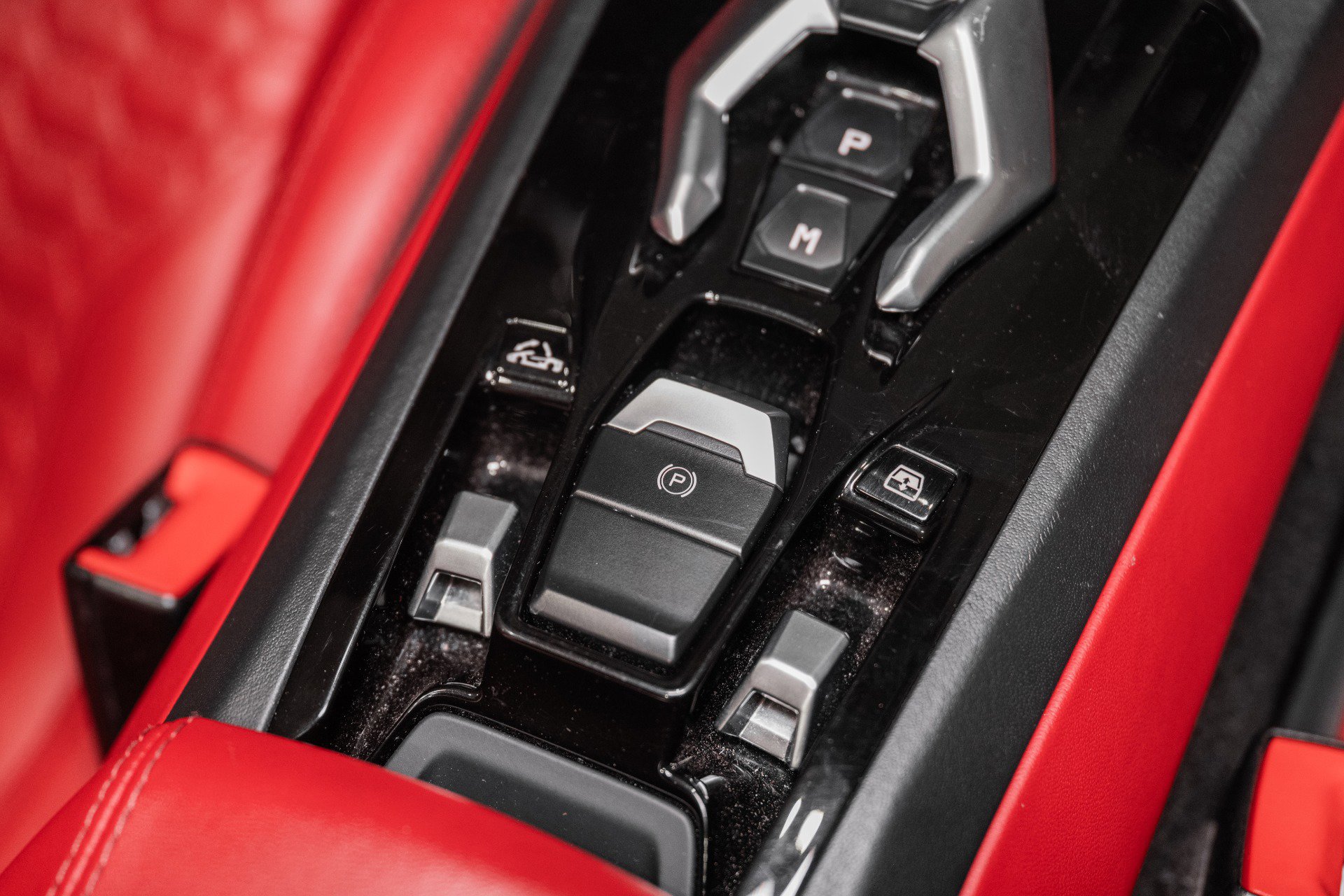 Used 2016 Lamborghini Huracan LP 610-4 image 41