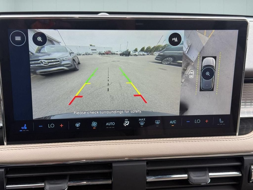 Certified 2023 Lincoln Corsair AWD w/ Equipment Group 101A image 25