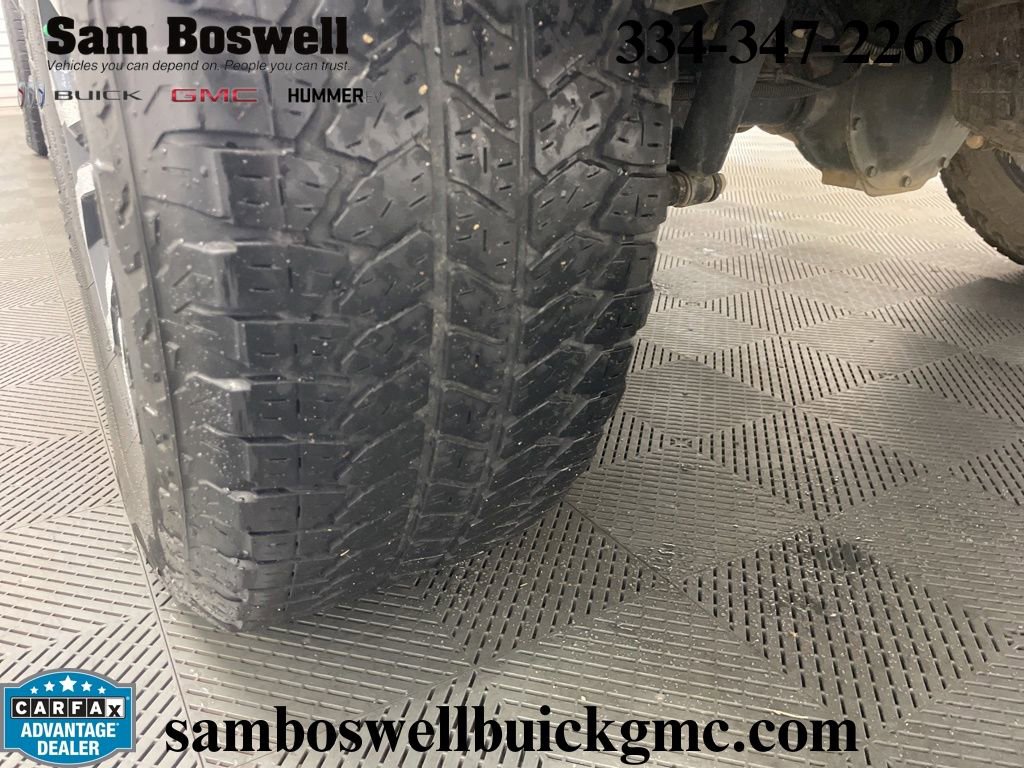 Used 2023 GMC Canyon AT4 w/ Canyon Safety Plus Package AWD/4WD image 38