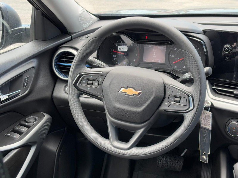 New 2026 Chevrolet Trax LS FWD image 7