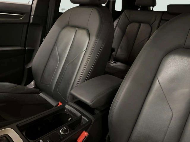 Used 2020 Audi Q3 2.0T Premium w/ Convenience Package image 9