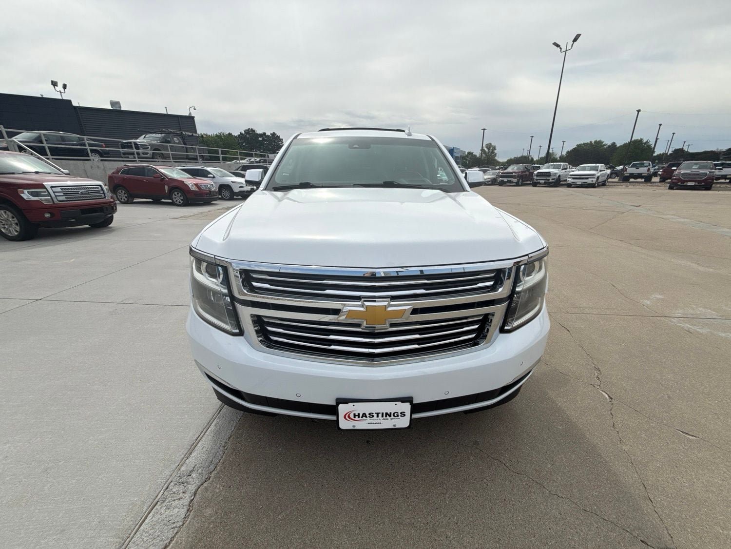 Used 2019 Chevrolet Suburban Premier w/ Premier Plus Edition AWD/4WD image 11
