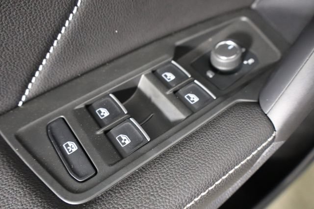 Used 2023 Volkswagen Tiguan SE FWD image 22