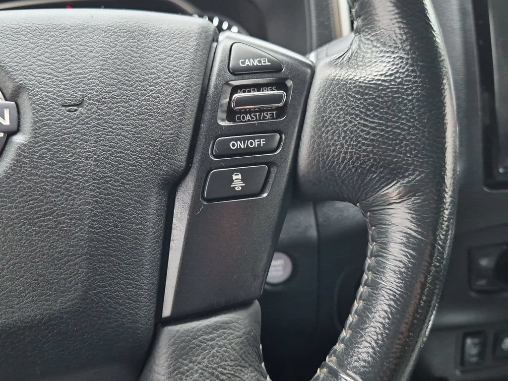 Used 2022 Nissan Frontier SV AWD/4WD image 15