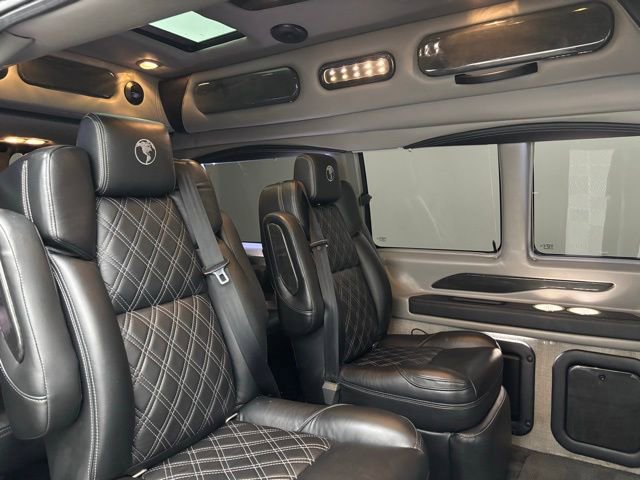 Used 2021 Chevrolet Express 2500 image 43