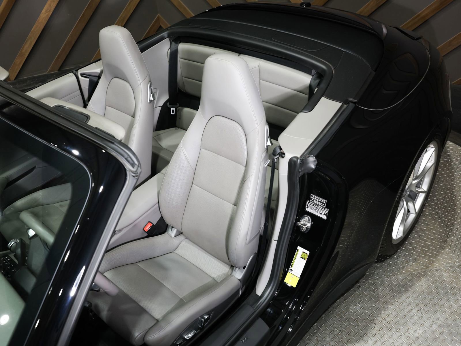 Used 2013 Porsche 911 Carrera image 42