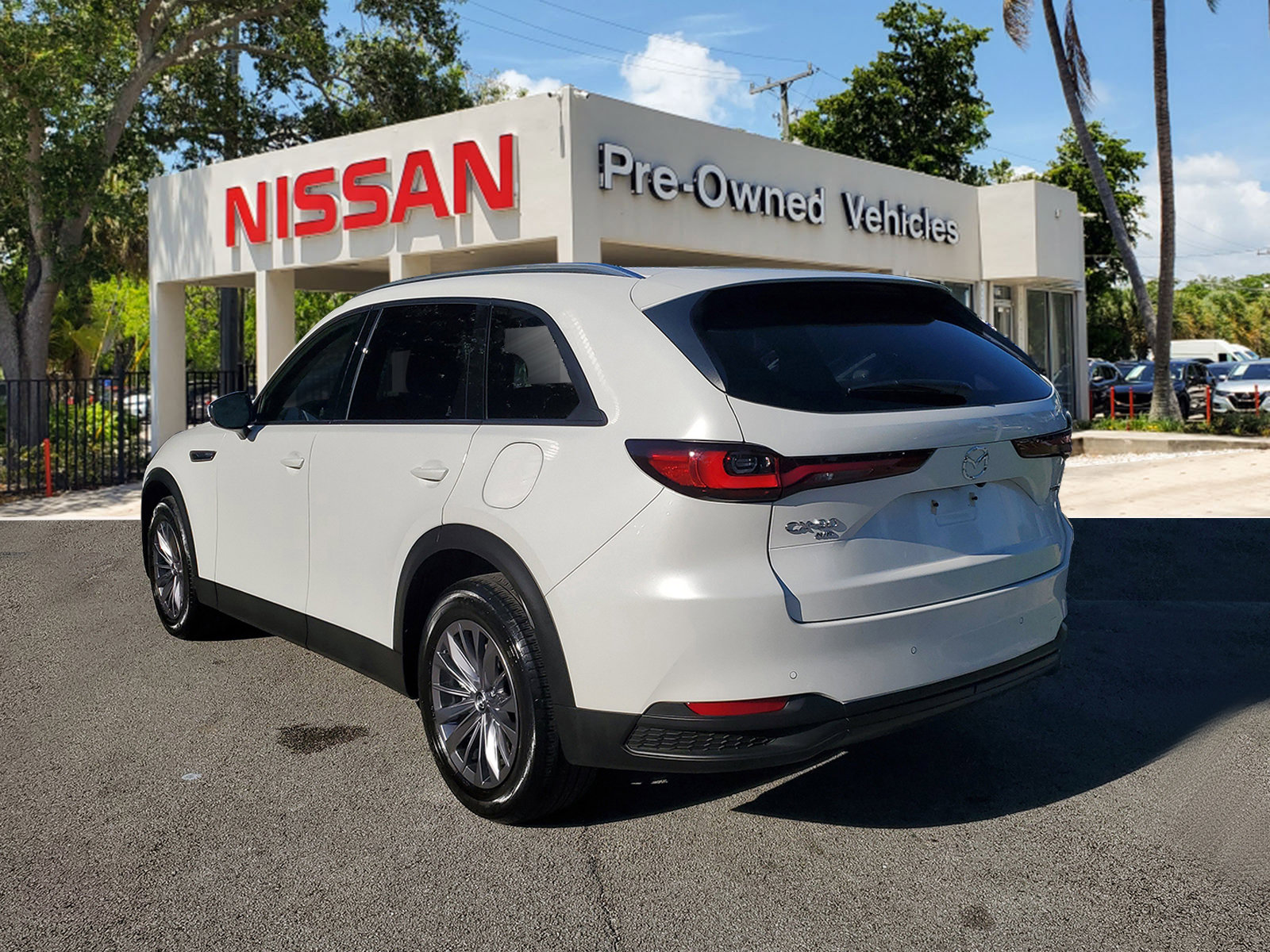 Used 2025 MAZDA CX-90 3.3 Turbo w/ Preferred Package image 6